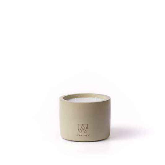 botanic. concrete candle